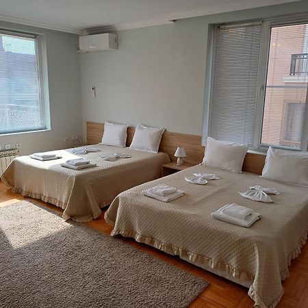 Guest Rooms Deva Burgas Exterior photo
