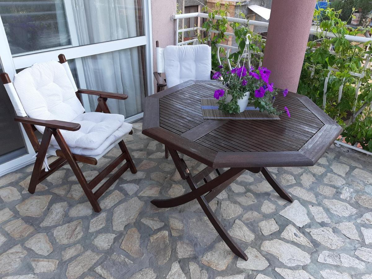 Guest Rooms Deva Burgas Exterior photo