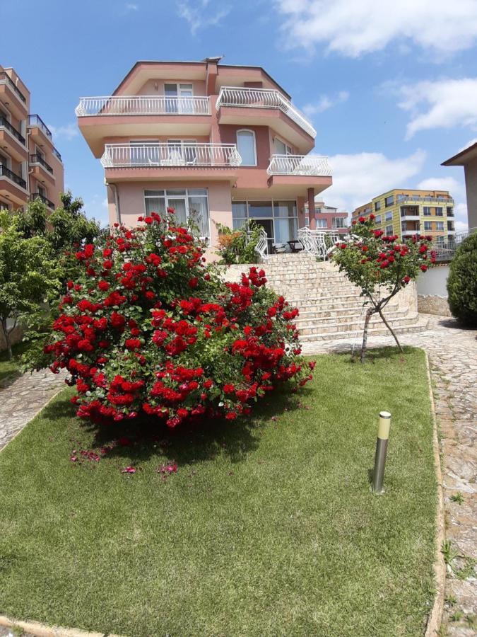 Guest Rooms Deva Burgas Exterior photo